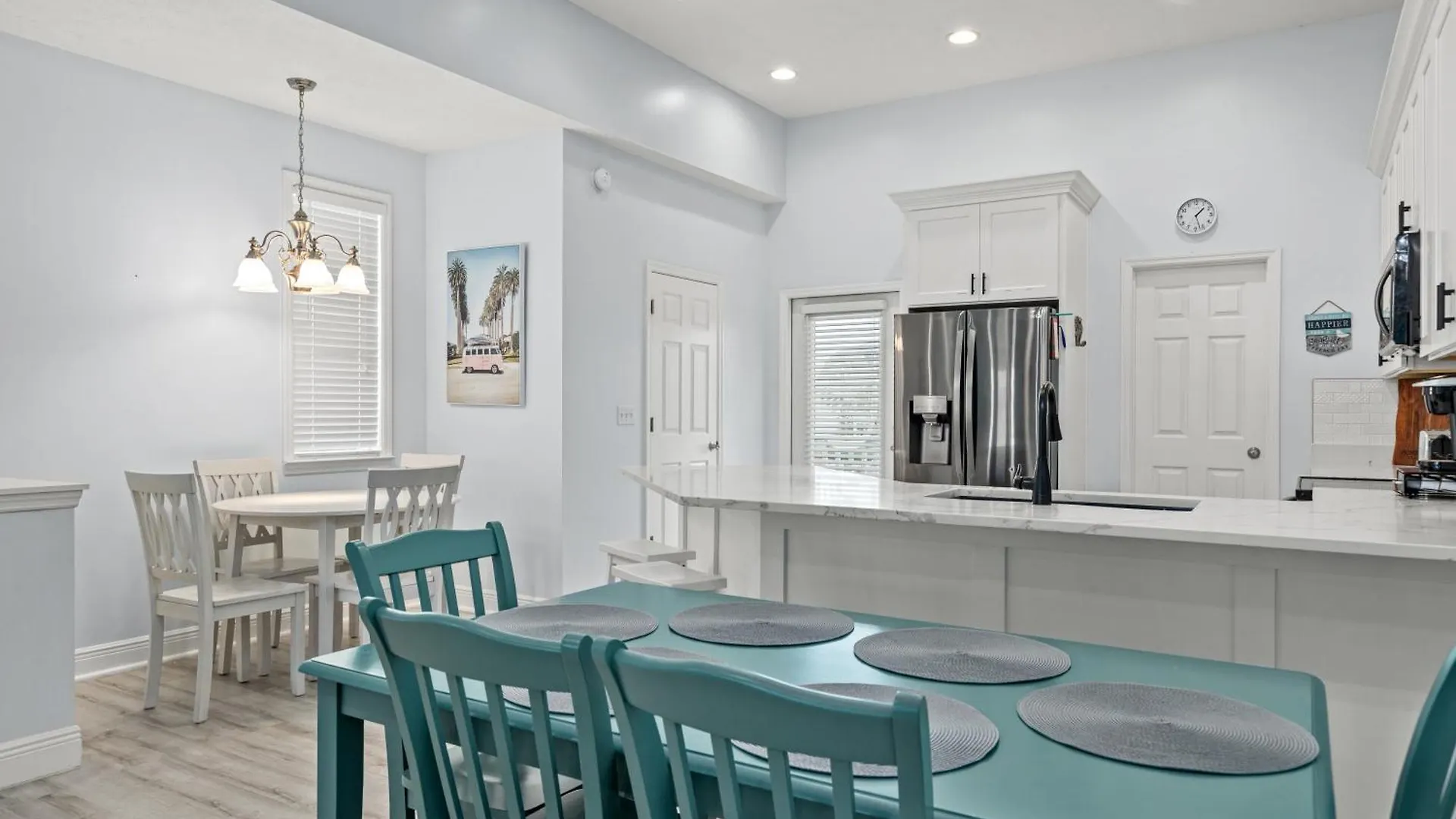 Sago By The Sea: 2-Bed, 25-Bath Retreat Steps From The Beach, Sleeps 7! Panama City Beach Nyaraló