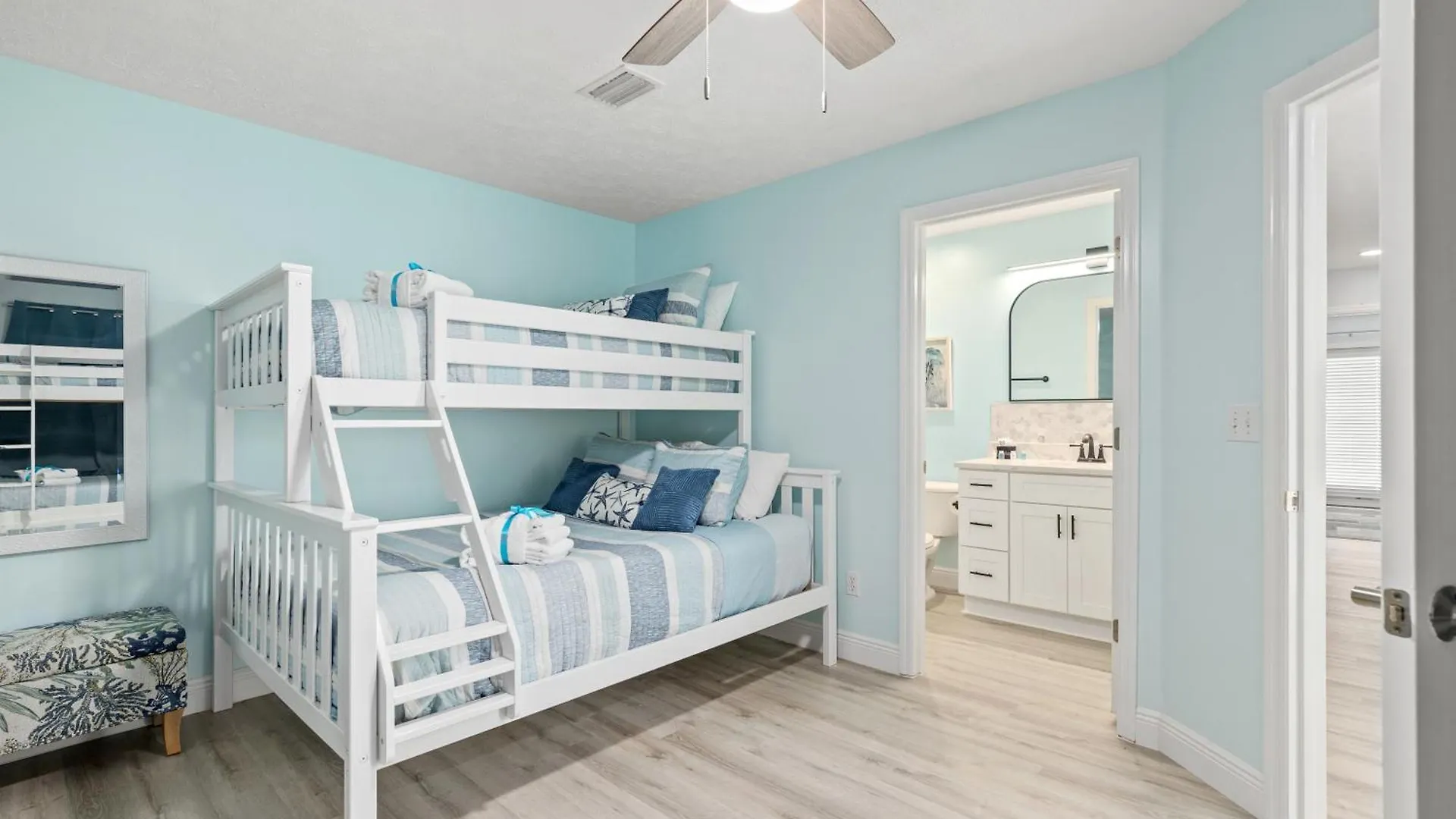 Sago By The Sea: 2-Bed, 25-Bath Retreat Steps From The Beach, Sleeps 7! Panama City Beach