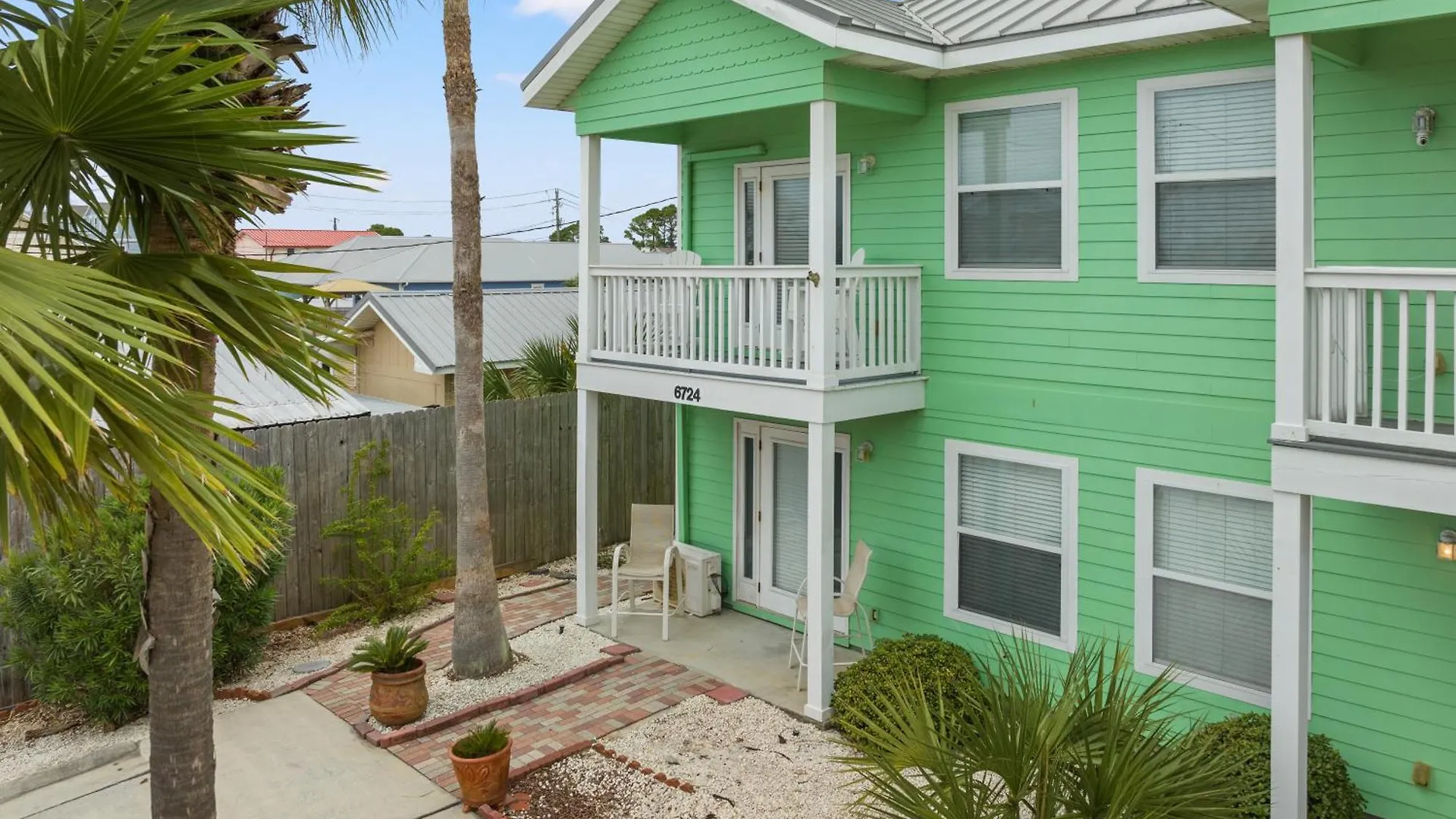 Sago By The Sea: 2-Bed, 25-Bath Retreat Steps From The Beach, Sleeps 7! Panama City Beach Amerikai Egyesült Államok