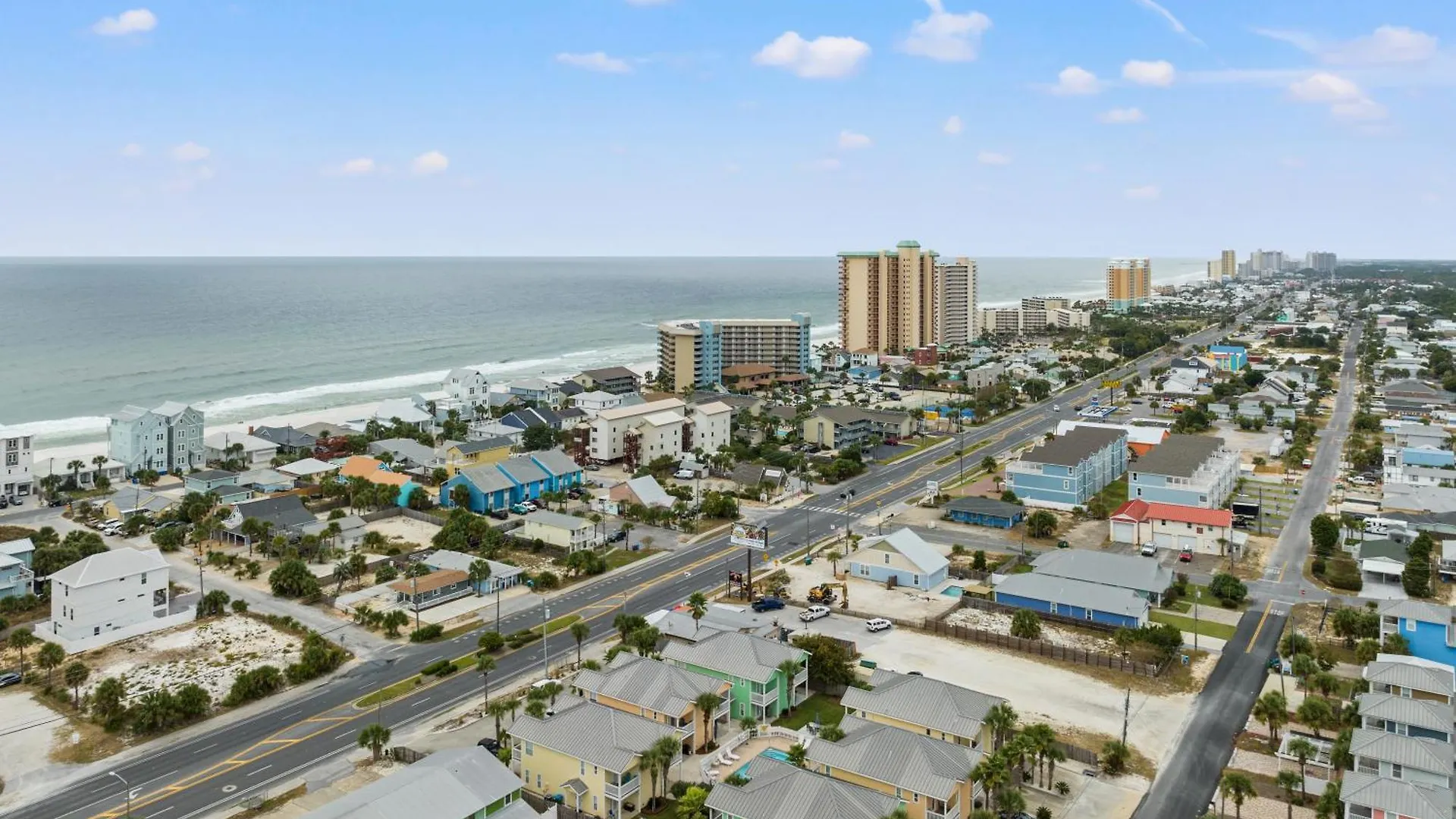 Sago By The Sea: 2-Bed, 25-Bath Retreat Steps From The Beach, Sleeps 7! Panama City Beach Nyaraló