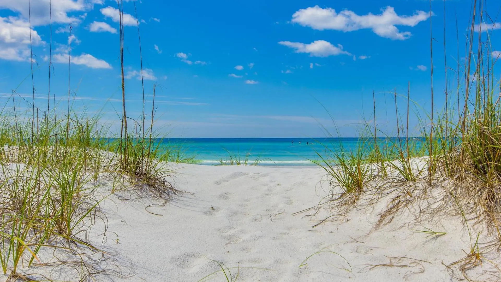 Holiday home Sago By The Sea: 2-Bed, 25-Bath Retreat Steps From The Beach, Sleeps 7! Panama City Beach